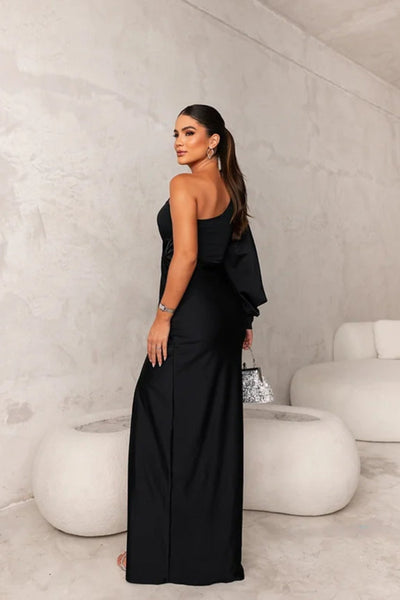 Araceli | Satiniertes Kleid mit einem Ärmel