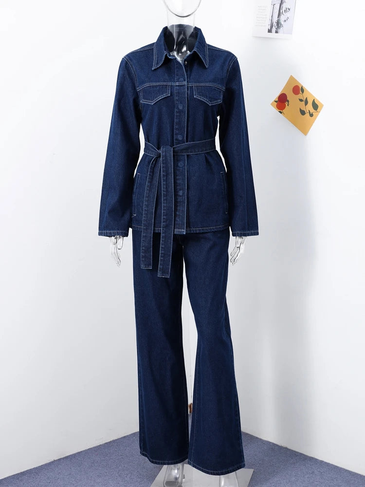 Ikonisk denimkostym