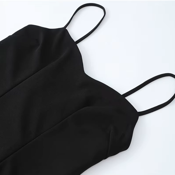 ELVIRA NOIR – ELEGANTES KLEID
