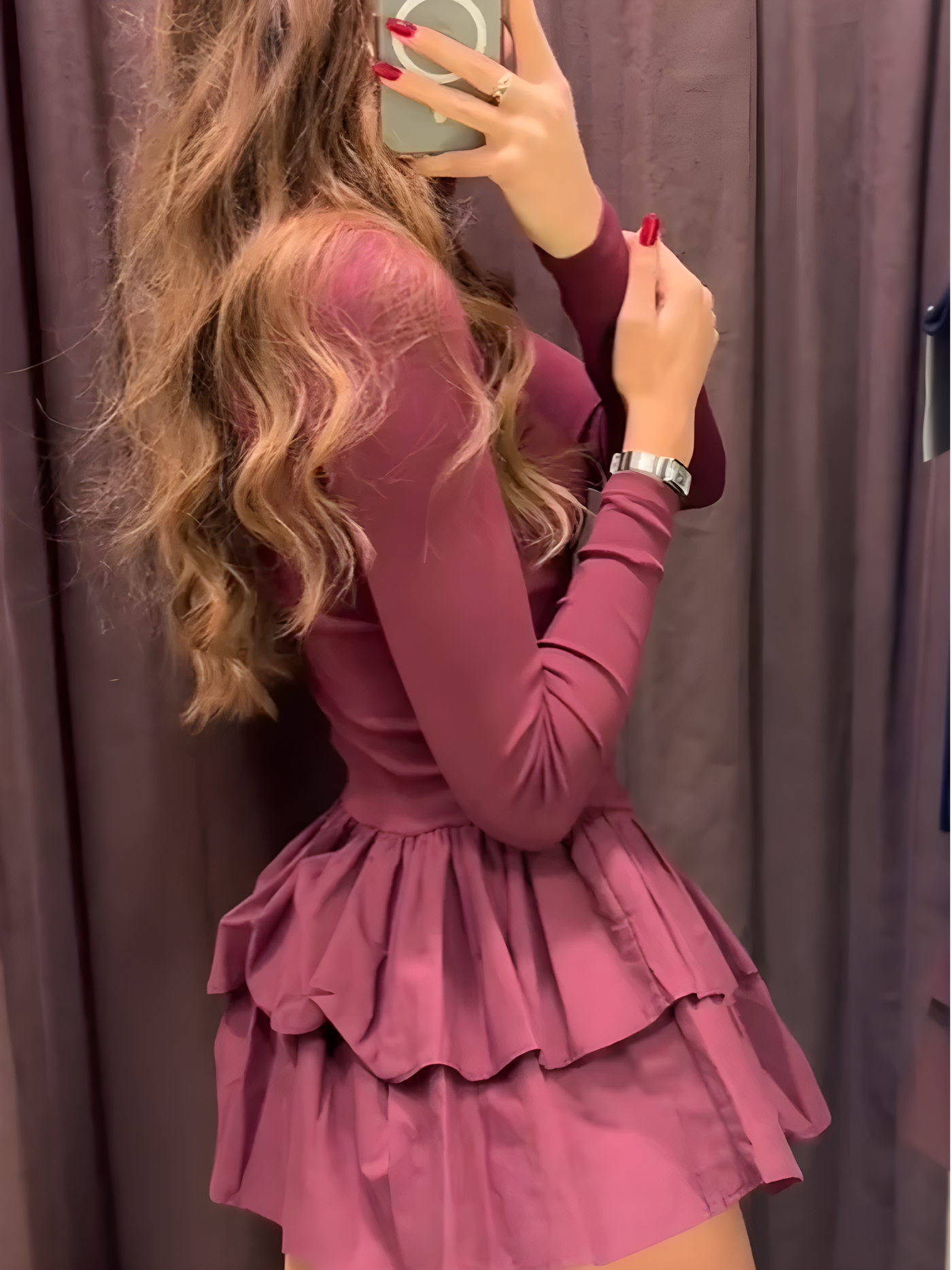 Elegantes Wellenkleid