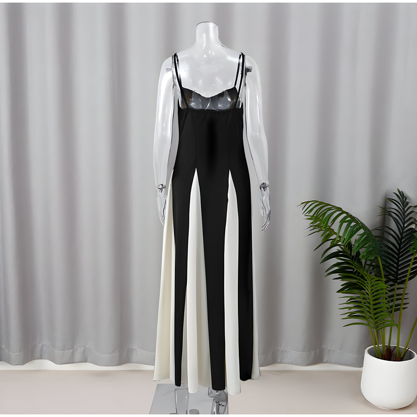 ELVIRA NOIR – ELEGANTES KLEID