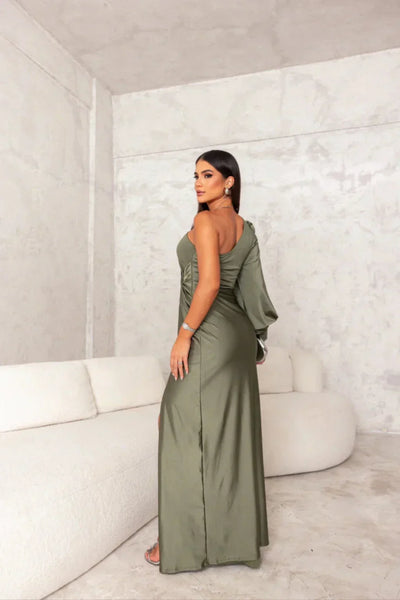 Araceli | Satiniertes Kleid mit einem Ärmel